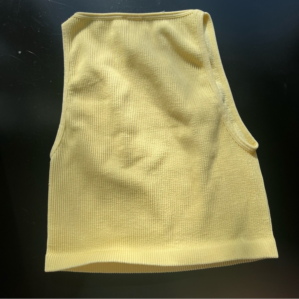 Yellow Ribbed Crop Top - Picture 5 of 5